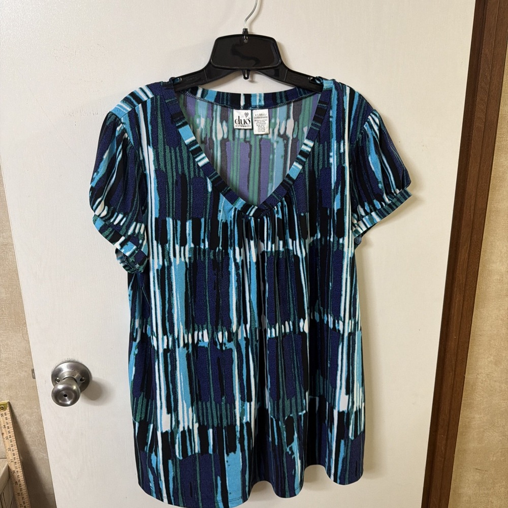 Womens Maternity Top By Duo Maternity Size XL